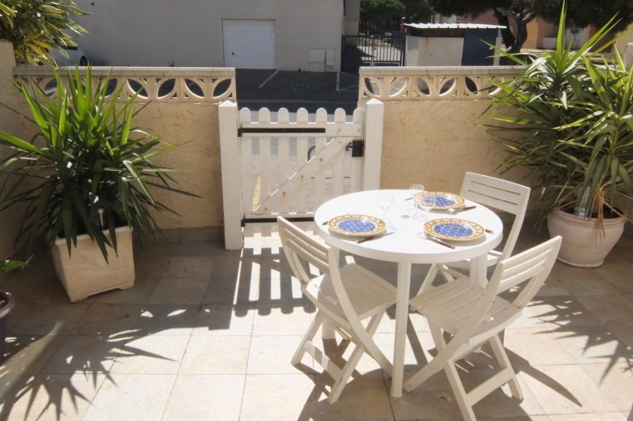 Owners abroad Les Mas de La Mer