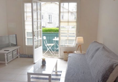 Studio Apartment in Saint-Pierre, France