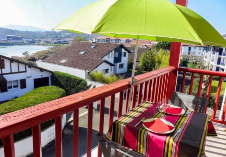 Apartment in Behobie Socoa, France
