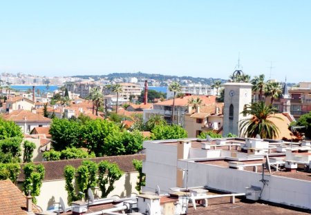 Apartment in Gabelle-Courcettes-Les Clos, the South of France