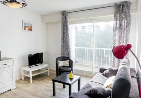 Apartment in Saint-Charles-Golf, France