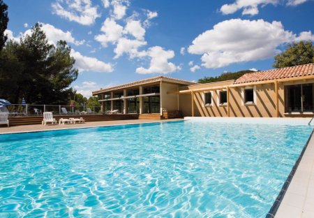 Apartment in Gréoux-les-Bains, the South of France