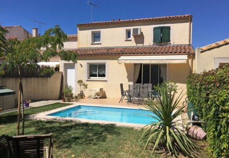 House in Aigues-Mortes, the South of France