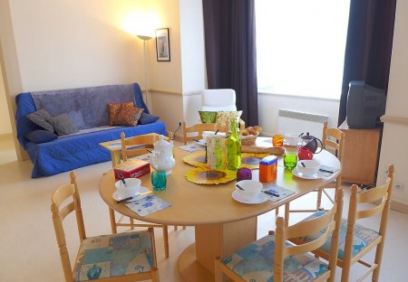 Apartment in La Richardais, France