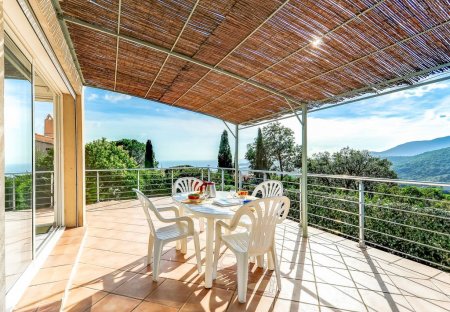 House in La Croix-Valmer, the South of France