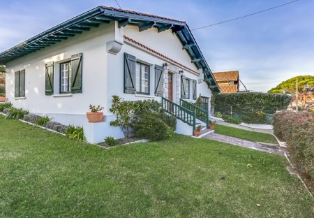 House in Acotz, France