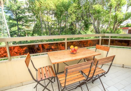 Apartment in La Source, the South of France