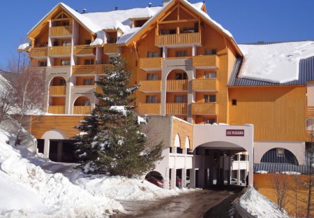 Apartment in Les Deux Alpes, France: