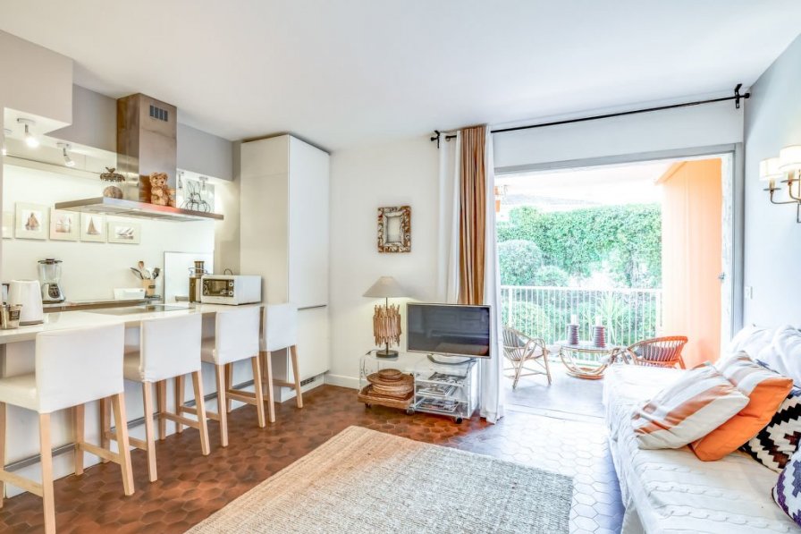 Owners abroad Les Patios