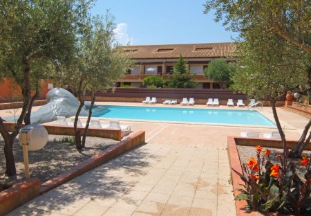 Apartment in Saint-Cyprien Peripherie, the South of France