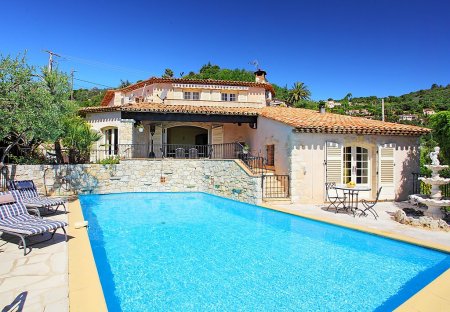 House in Le Grand Duc-Minelle, the South of France