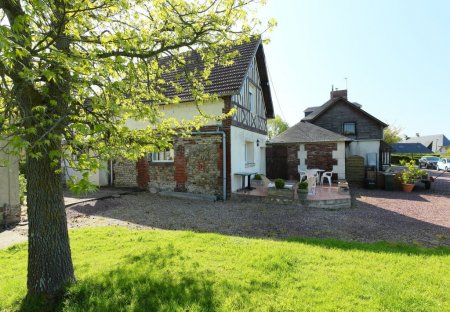House in Hennequeville-Zone Callenville, France