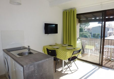 Apartment in Aigues-Mortes, the South of France