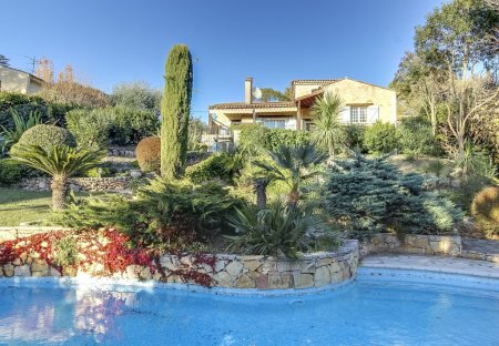 House in Les Colles-Camp Lauvas-Font de l'Orme, the South of France