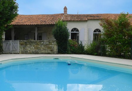House in Saint-Laurent-de-la-Salle, France