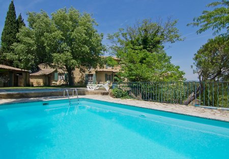 House in Sérignan-du-Comtat, the South of France