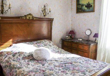 Apartment in Halles-Hurlague, France