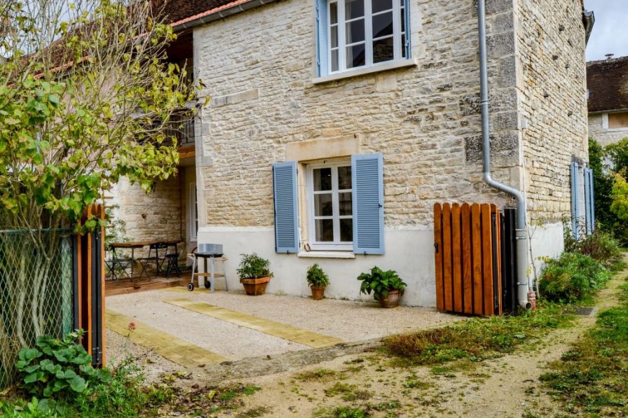 Owners abroad LAncienne Scierie