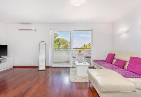 Apartment in Milčetići, Croatia