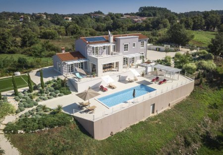 Villa in Režanci, Croatia