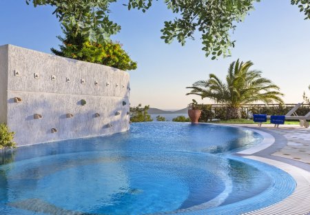 Villa in Elounda, Crete