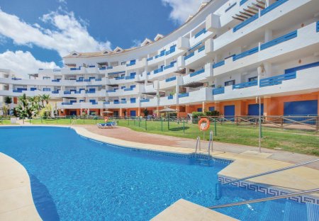 Apartment in La Duquesa Golf & Country Club, Spain