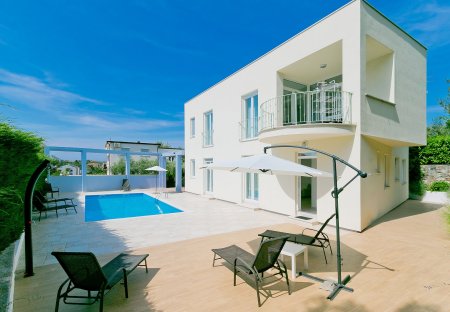 Villa in Zambratija, Croatia