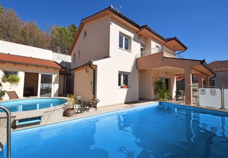 Villa in Dusina, Croatia