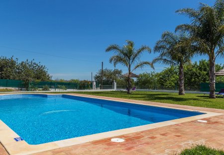 Villa in Alcantarilha, Algarve
