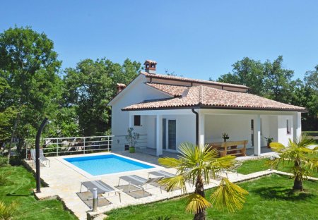 Villa in Kapelica, Croatia