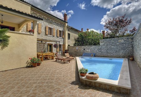 Villa in Juršići, Croatia