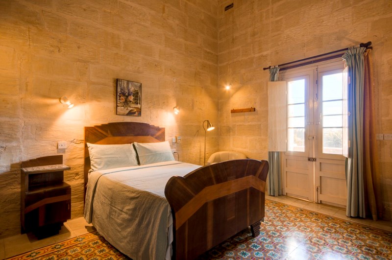 Farm house in Santa Lucia, Malta with 3 bedrooms, swimming pool 25553