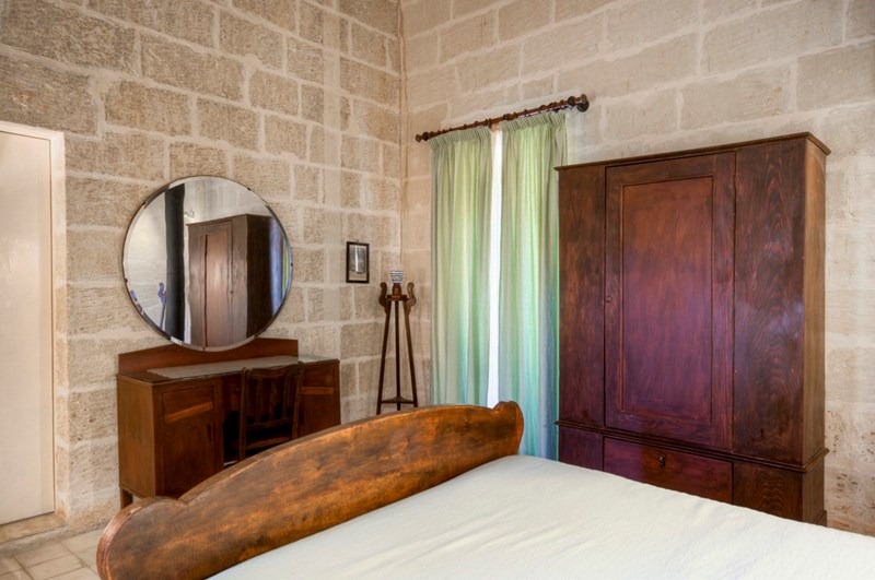 Farm house in Santa Lucia, Malta with 3 bedrooms, swimming pool 25553