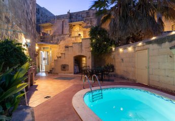 Farm House in Malta, Santa Lucija