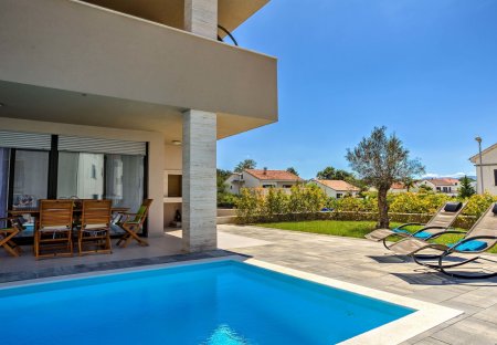 Villa in Zidarići, Croatia