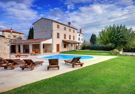 Villa in Golaš, Croatia