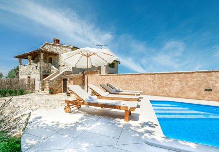 Villa in Rošini, Croatia