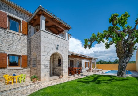 Villa in Zgrabljići, Croatia