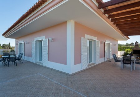 Villa in Mouraria, Algarve