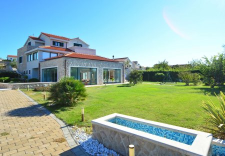 Villa in Betina (Murter), Croatia