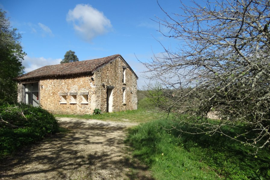 Country house in France, Bourrou