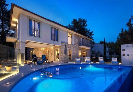 Villa in Vrboska, Croatia