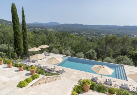 Villa in Montauroux, the South of France