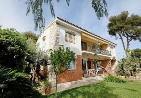 Apartment in El Miracle, Spain