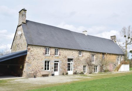Villa in Landelles-et-Coupigny, France