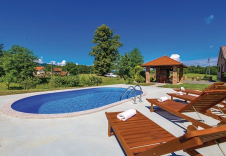 Villa in Dugače, Croatia