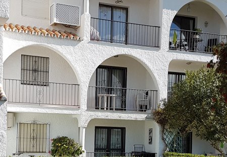 Apartment in Las Farolas, Spain