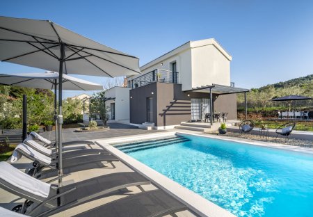 Villa in Ždrelac, Croatia