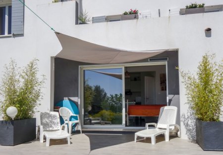 Apartment in Campagne Ouest, the South of France
