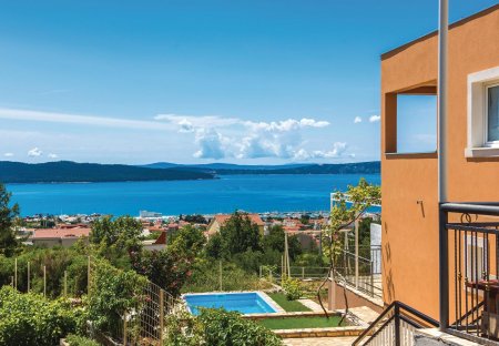 Apartment in Kaštel Sućurac, Croatia